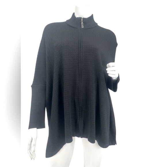 St. John Sweaters - St John Cape Small to Extra Large NWOT